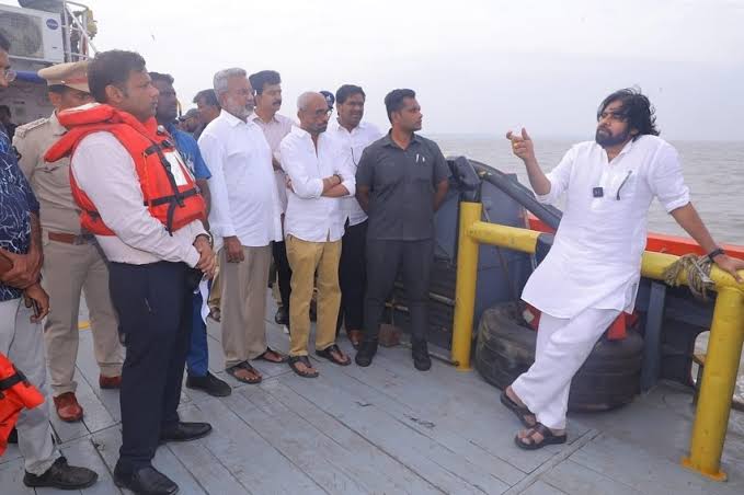 At Kakinada Anchorage Port, Pawan Kalyan orders the seizure of a ship carrying 38,000 MT of rice bound for West Africa.
